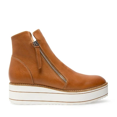 Nene Boot Tan/White