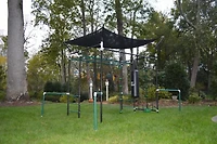 Supreme Fort Hangout - Happybackyards