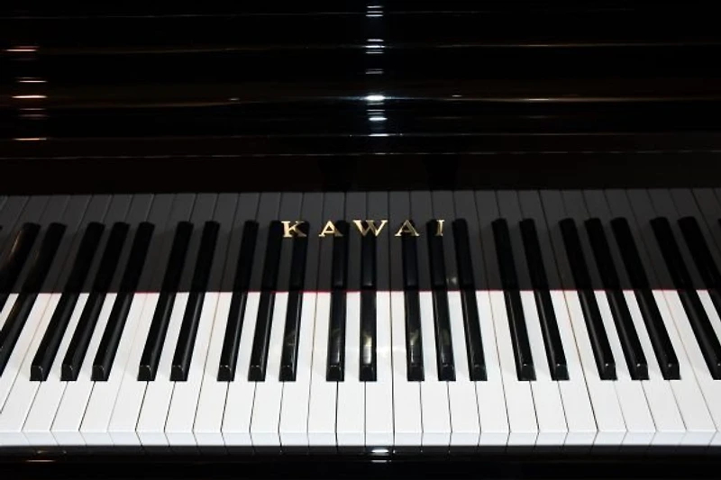 Kawai US-50 Upright