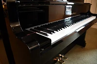 Kawai US-50 Upright