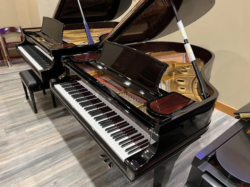 Steinway & Sons Model A