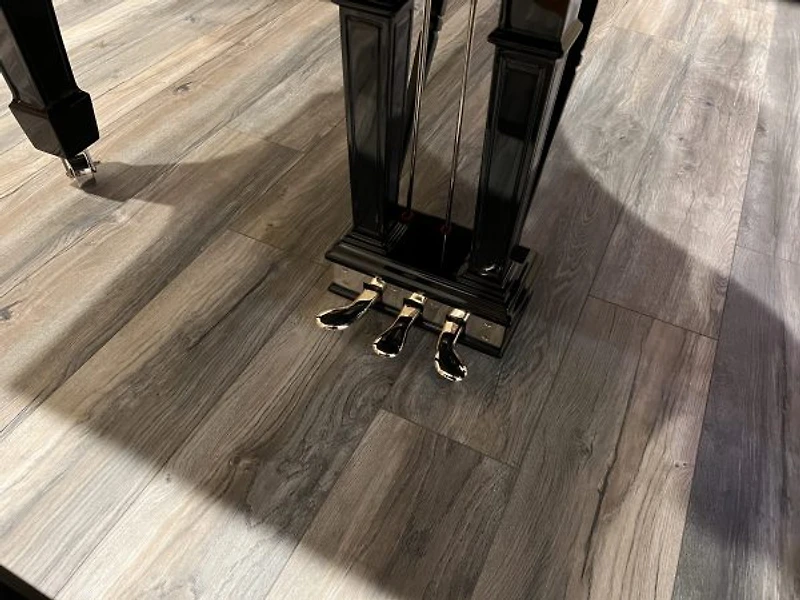 Steinway & Sons Model B