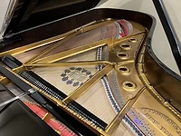 Steinway & Sons Model B