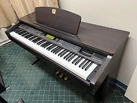 Yamaha CVP-202