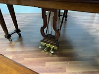 Steinway & Sons Model M (Louis XVI)