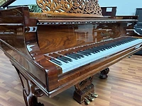 Steinway & Sons Model B