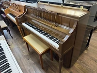 Kawai 801-E