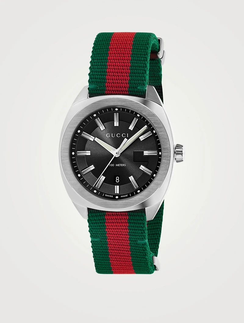 Large GG2570 Steel Web Strap Watch