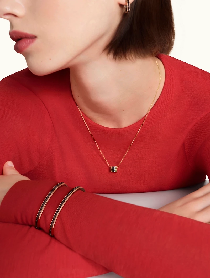 Quatre Classique Gold Mini Pendant Necklace With PVD And Diamond