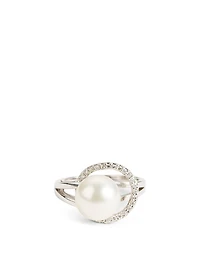 18K White Gold Pearl Ring With Diamonds
