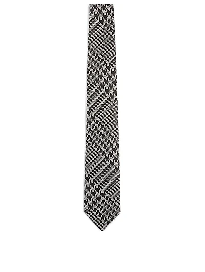 Silk Tie In Houndstooth Print