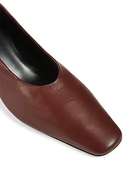 Kuma Leather Pumps