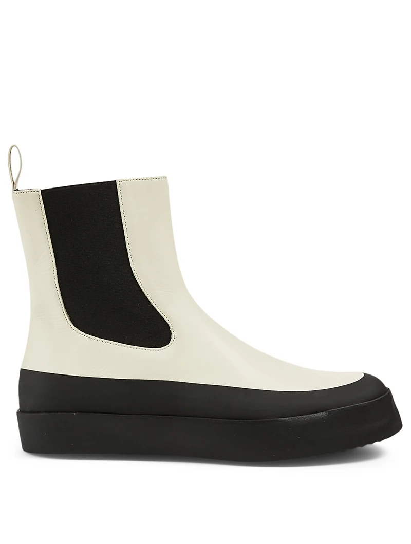 Zaniah Leather Chelsea Boots