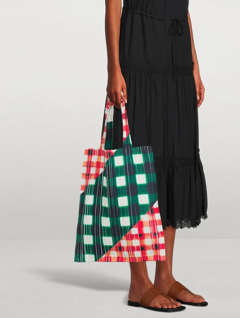 Trek Tote Bag In Check