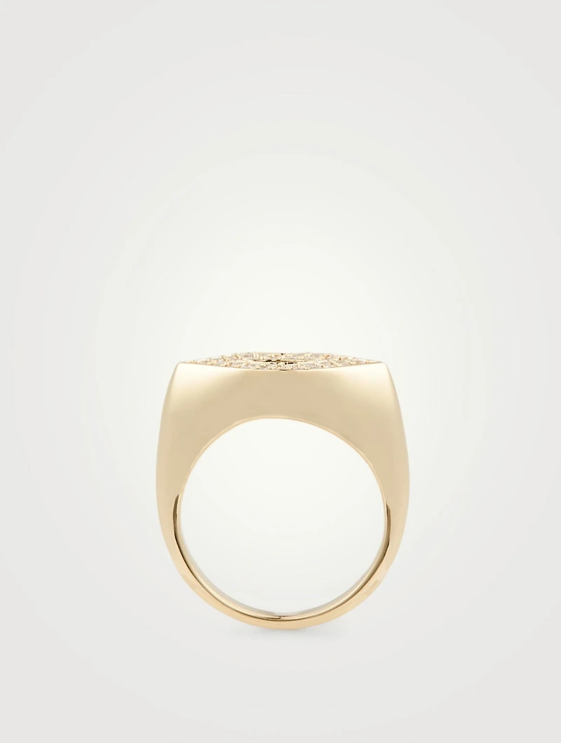 14K Gold Lips Signet Ring With Diamonds