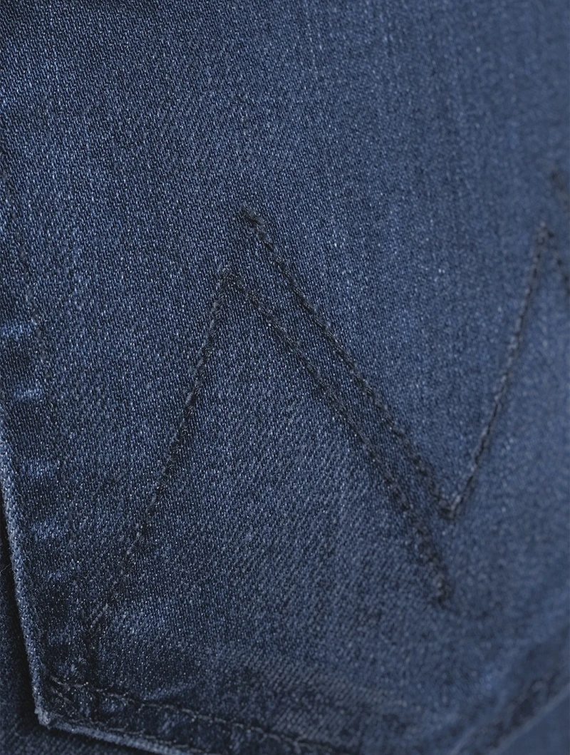 Looker High-Waisted Jeans With Ankle Fray