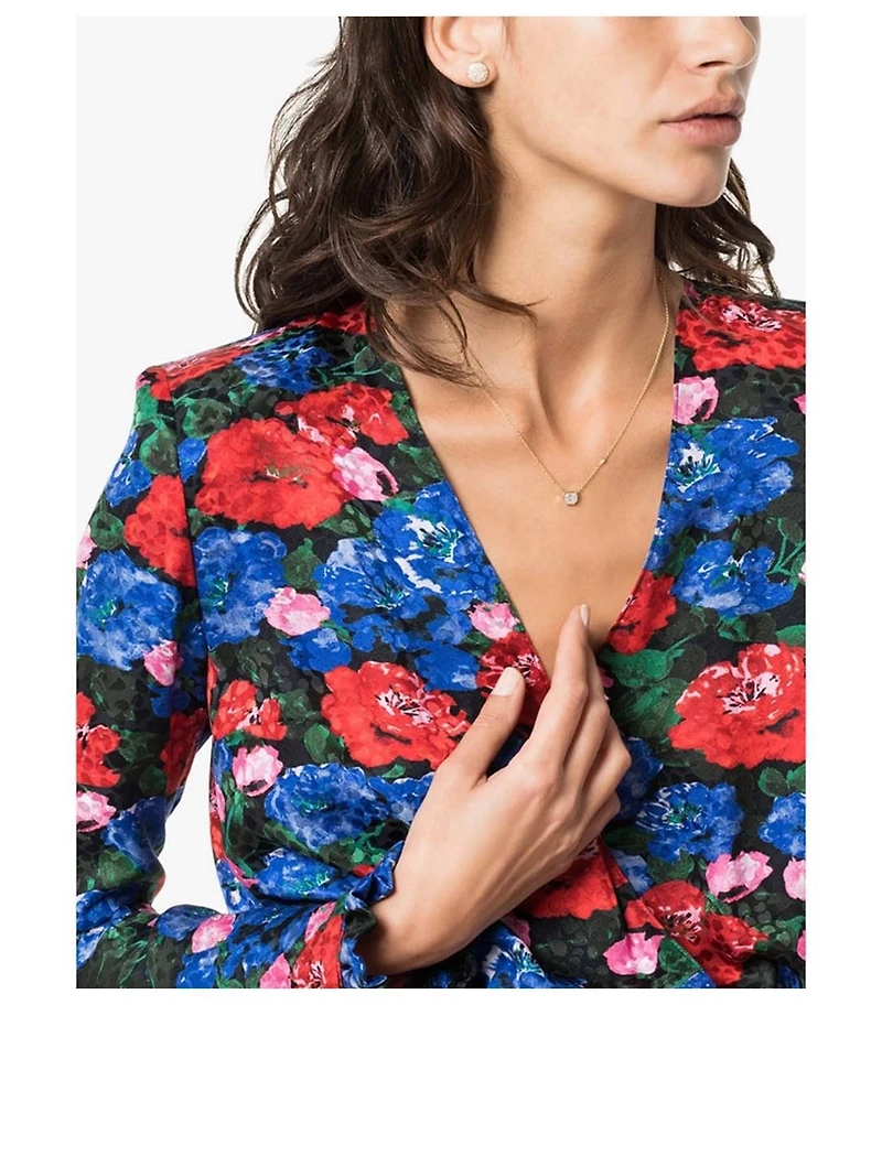 18K Gold Round Stud Earrings With Pavé Diamonds