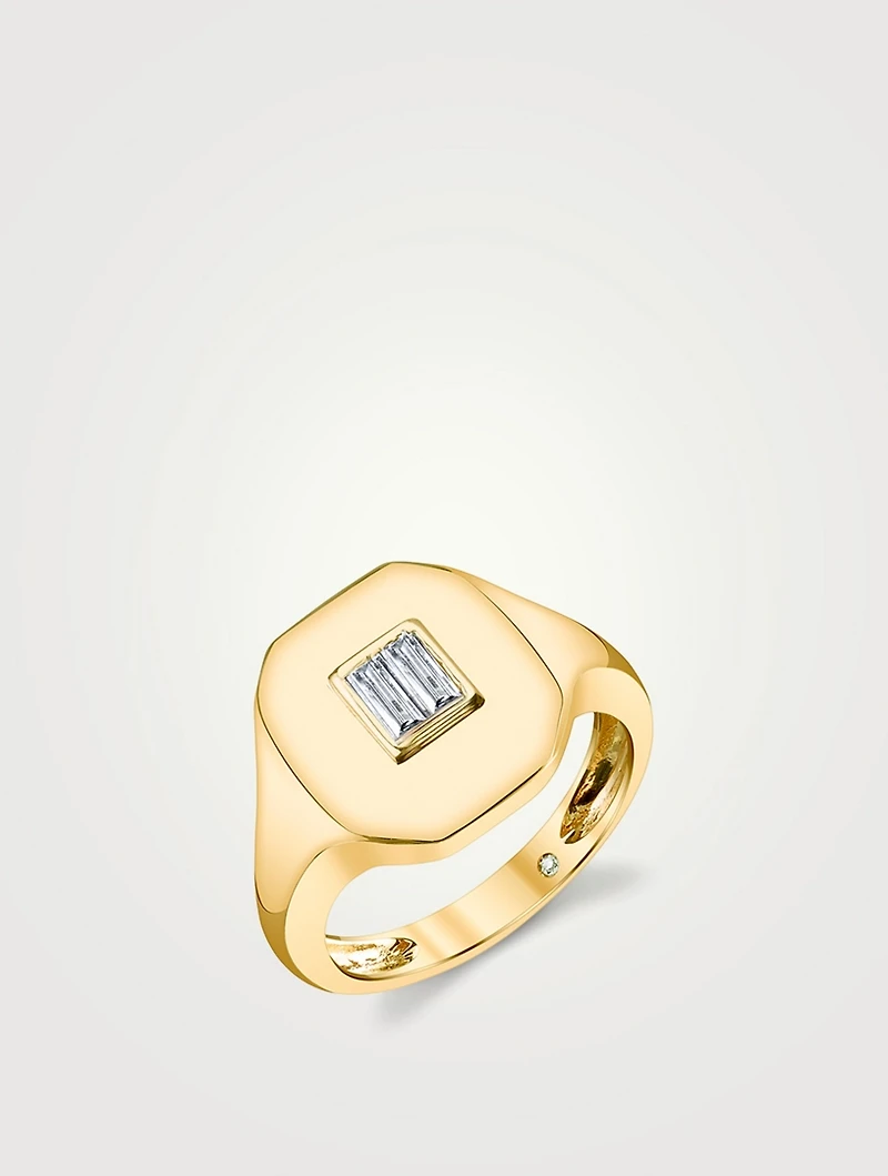 18K Gold Baguette Pinky Ring With Diamond