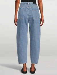 Pleat Curve High-Waisted Jeans