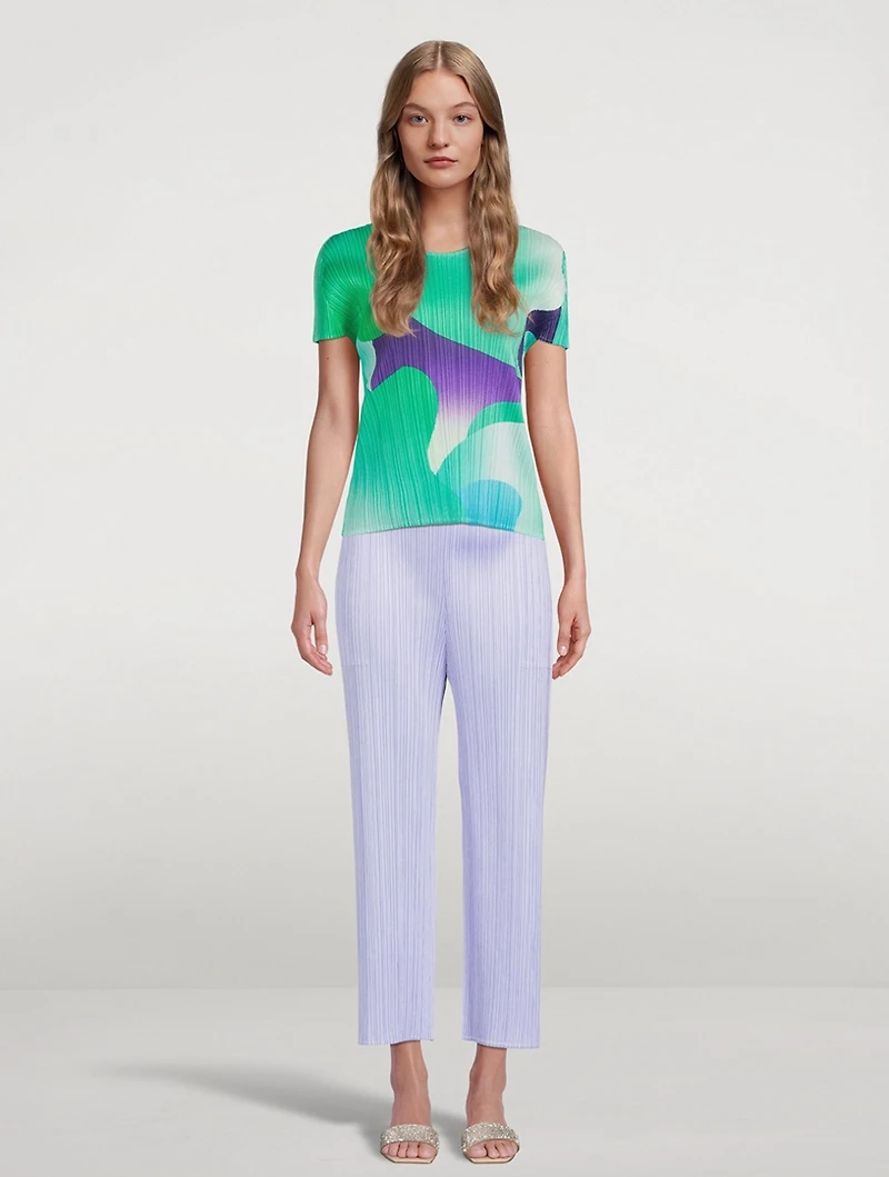 Flower Yawn Short-Sleeve Top