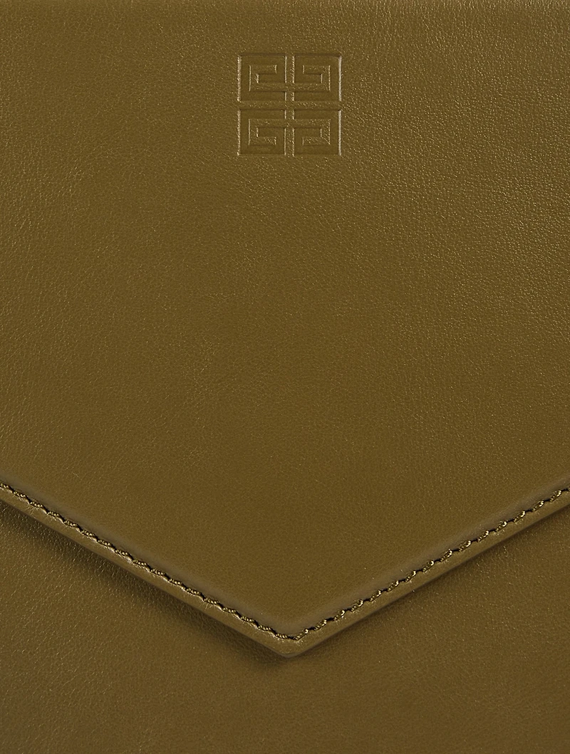 Medium Antigona Soft Leather Bag With Lock