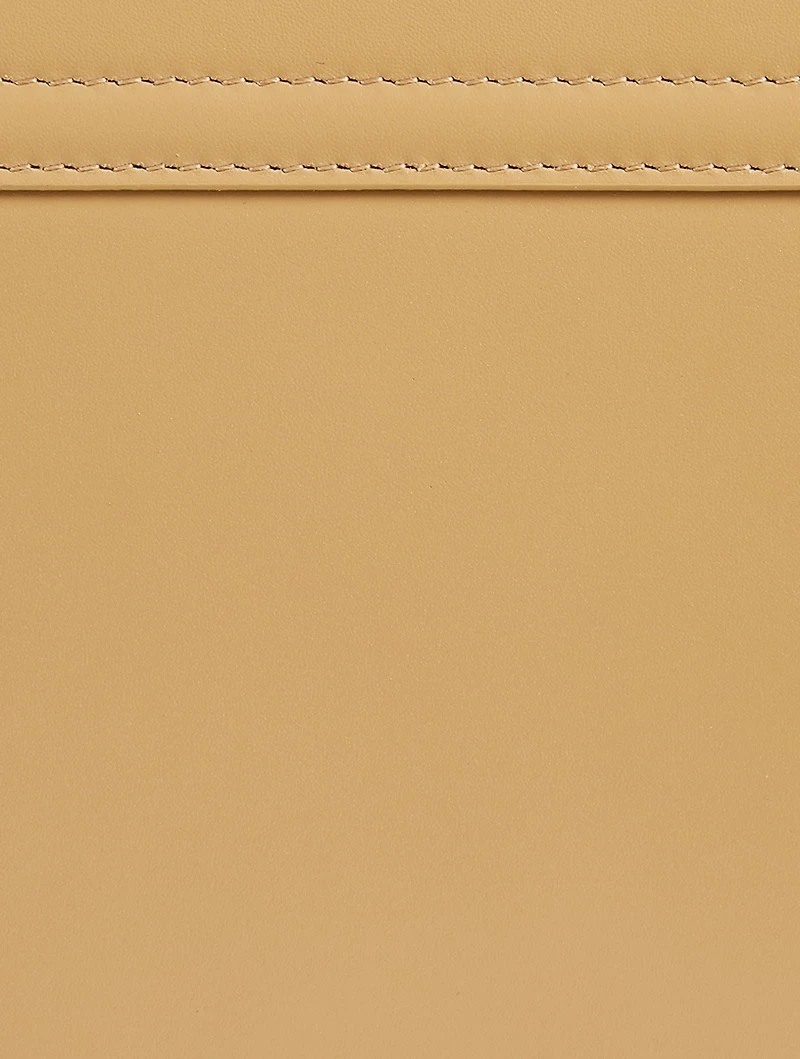Medium 4G Leather Crossbody Bag With Chain