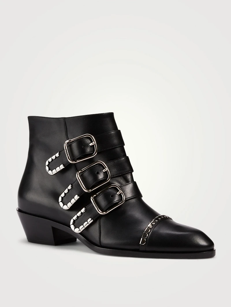 Idol Leather Boots With Buckles