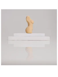 Lija Soy Full Body Candle