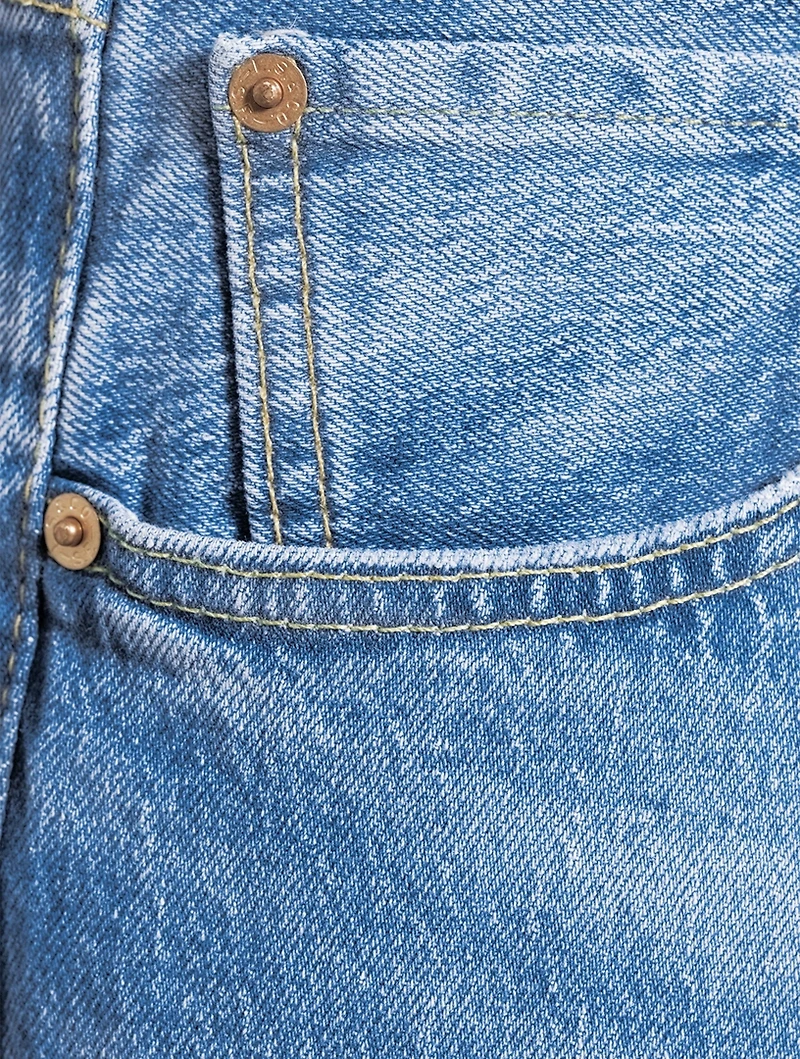 501 '93 Distressed Straight Jeans