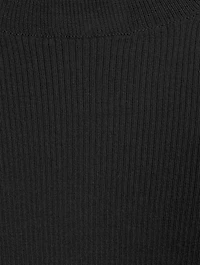 Organic Cotton Ribbed Turtleneck