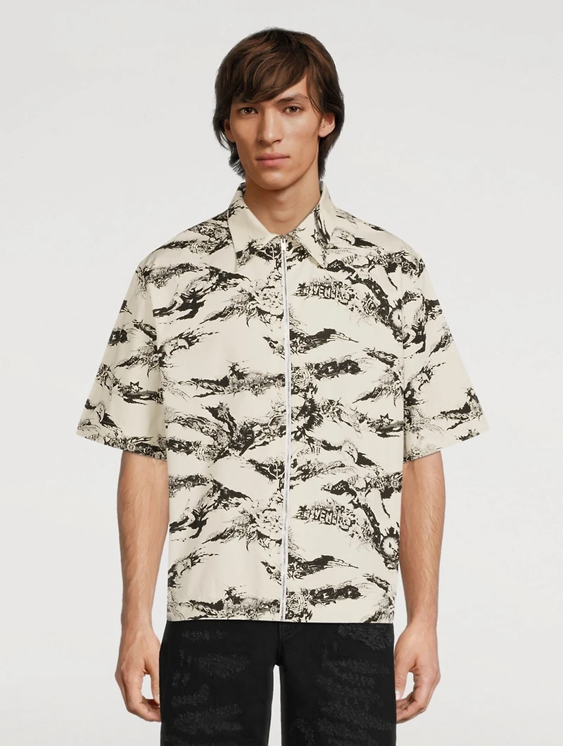 Boxy Shirt Gothic Logo Print