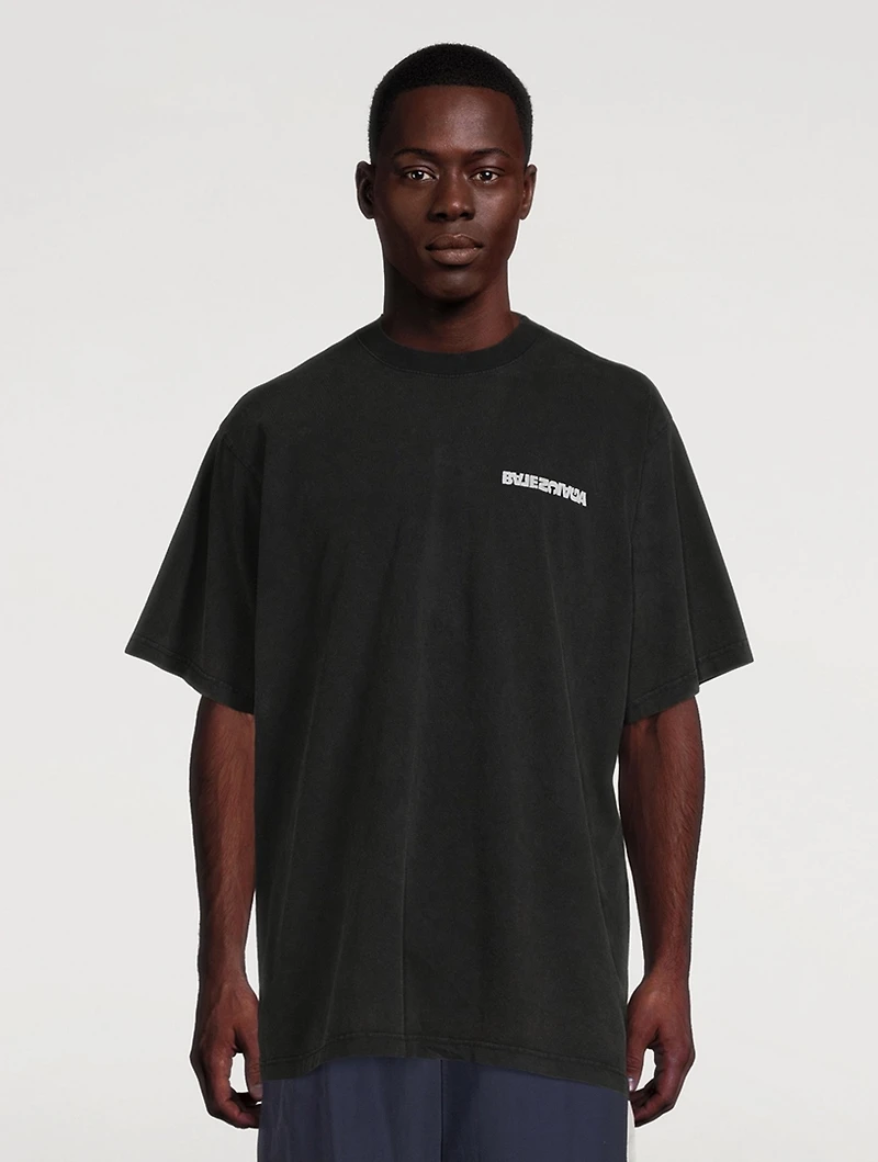 Turn Slit T-Shirt