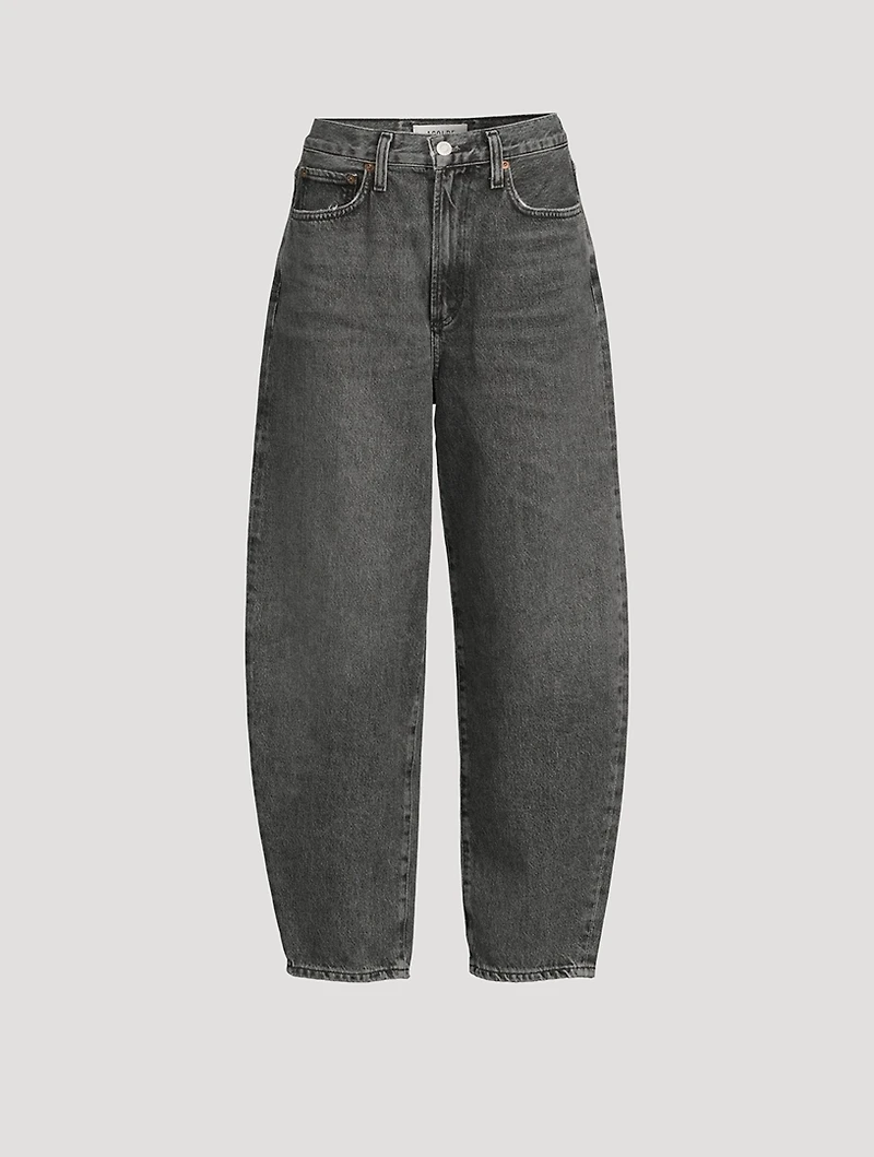Balloon Curved Ultra High-Waisted Jeans