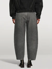 Balloon Curved Ultra High-Waisted Jeans