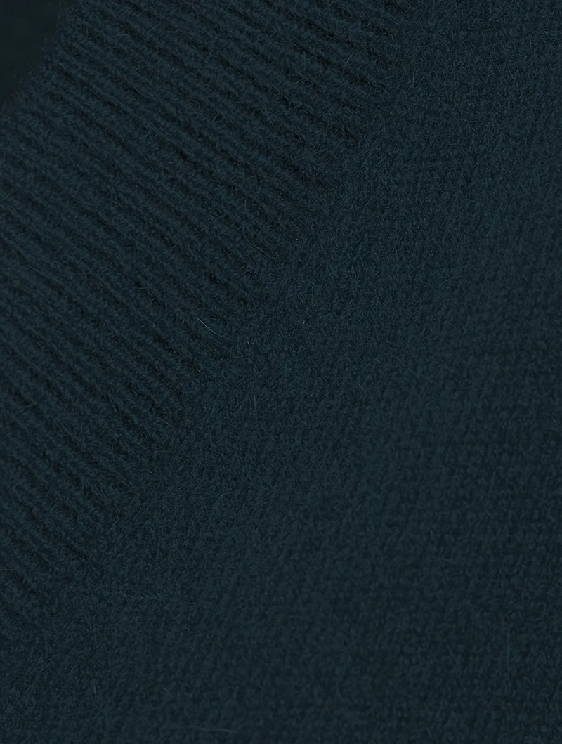 Cashmere V-Neck Sweater