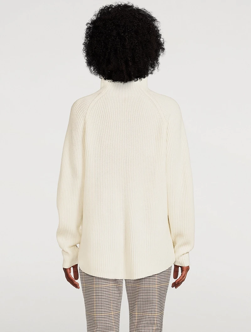 Moving Rib Cashmere Turtleneck Sweater