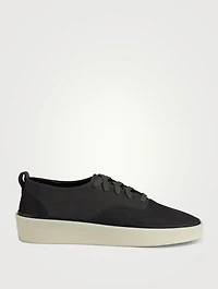 101 Deck Sneakers