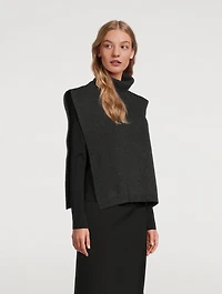 Ribbed Lambswool Poncho Bib