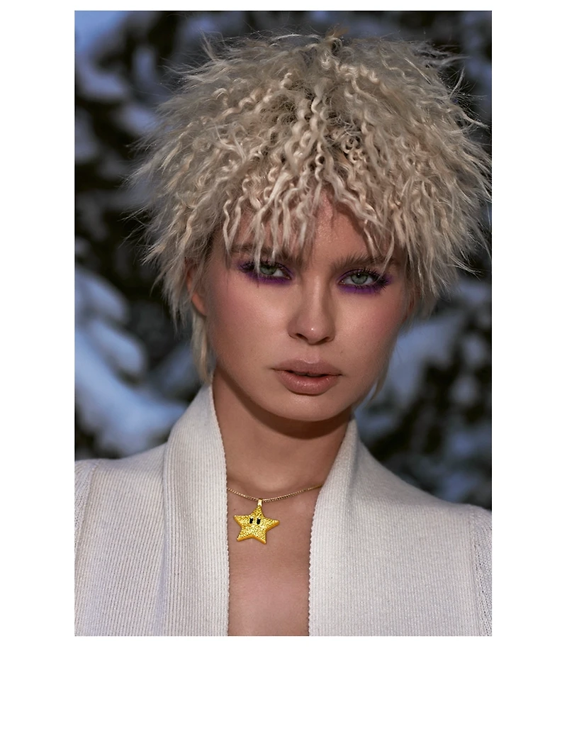 The Star Pendant Necklace With Crystals - Limited Edition