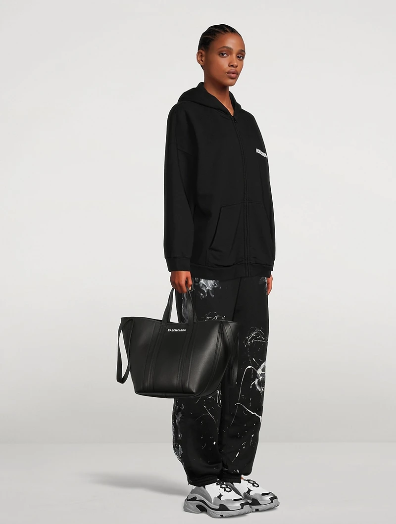 Medium Everyday Leather Tote Bag