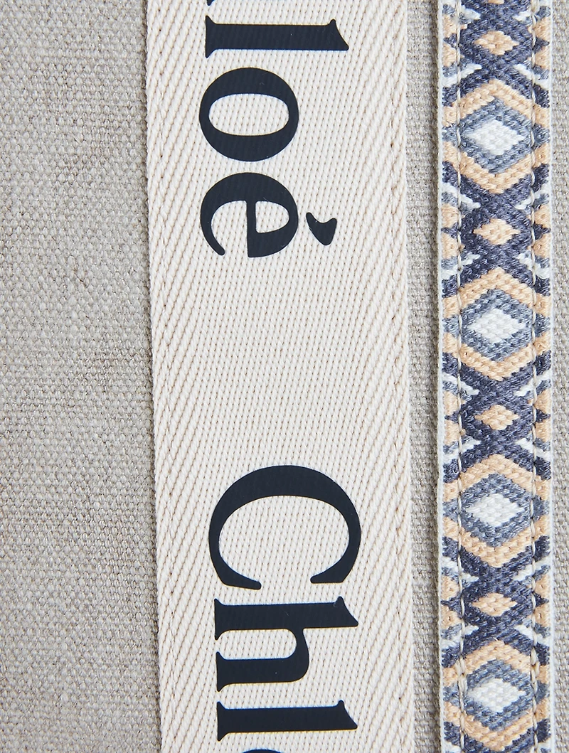 Small Woody Linen Tote Bag