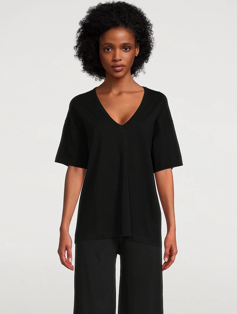Leisure Egyptian Cotton V-Neck T-Shirt