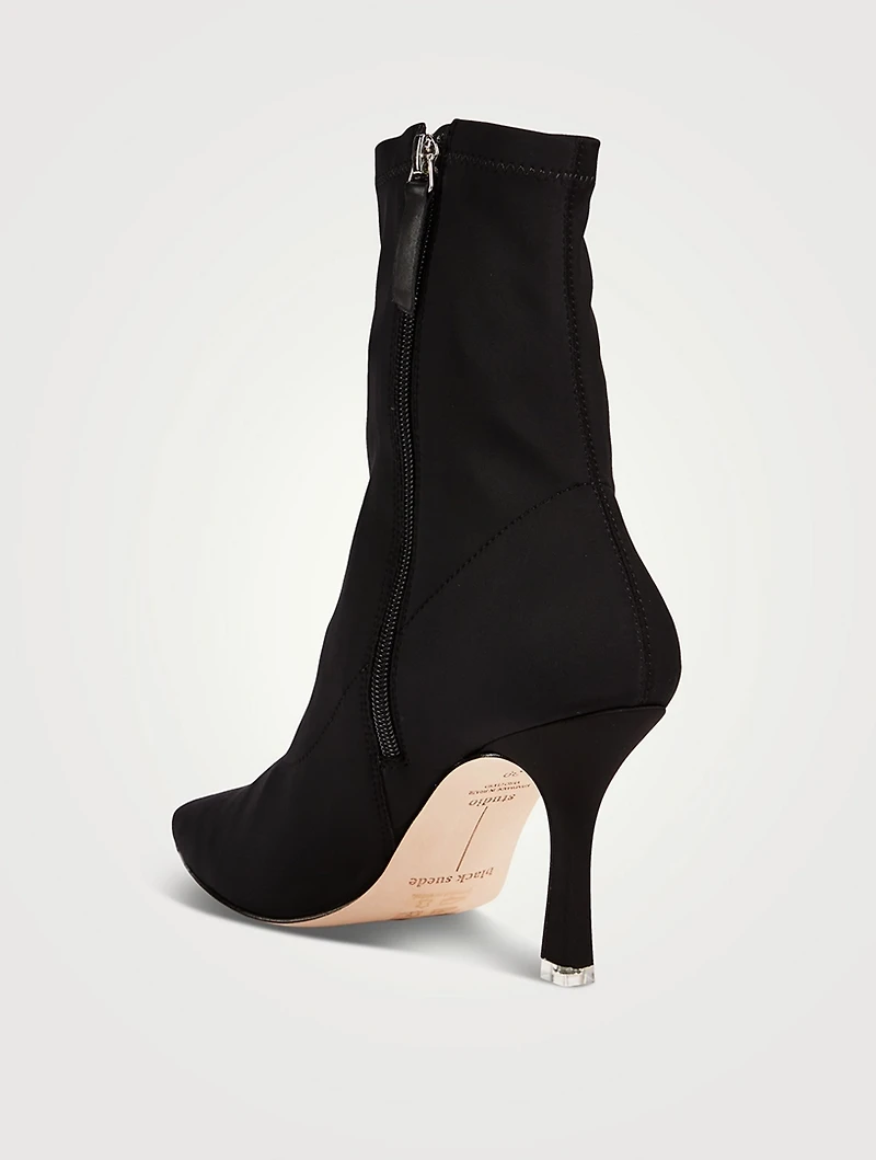 Akiyo Sock Boots
