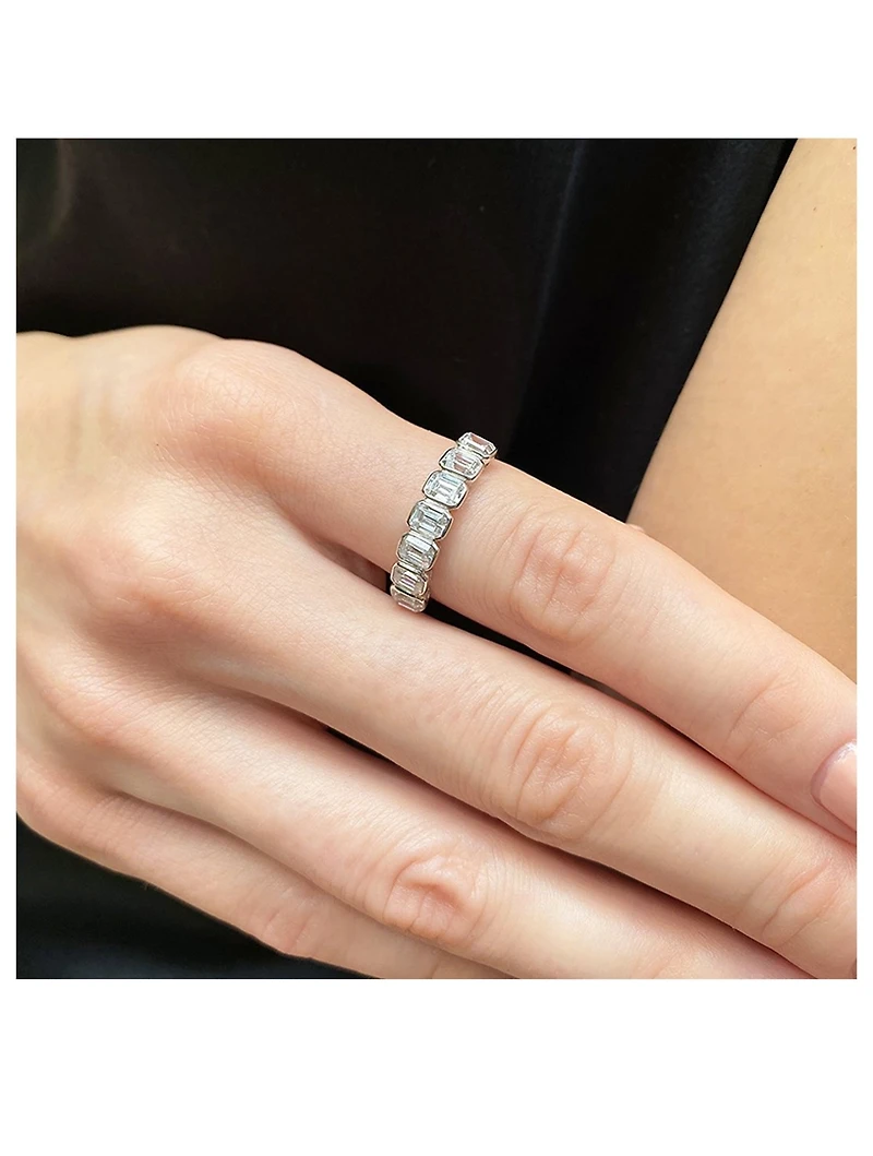 Cassidy Emerald Line Ring