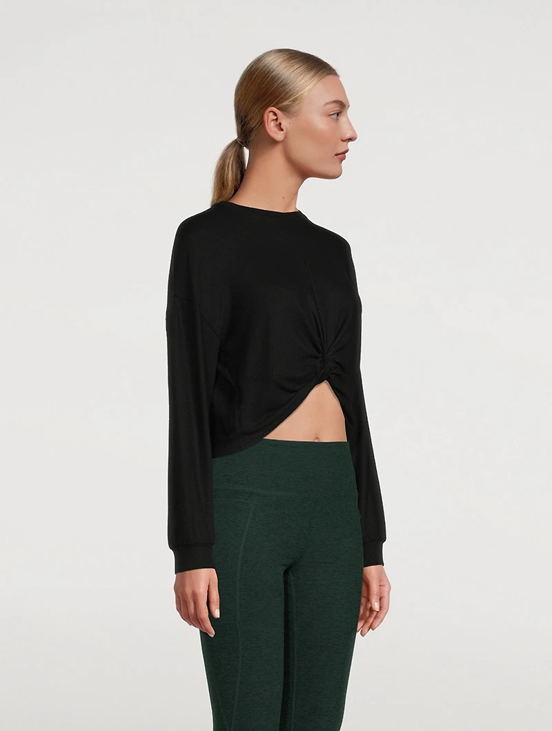 Turn Inward Front Twist Cropped Top