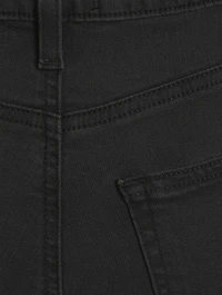 Cindy Straight-Leg Jeans