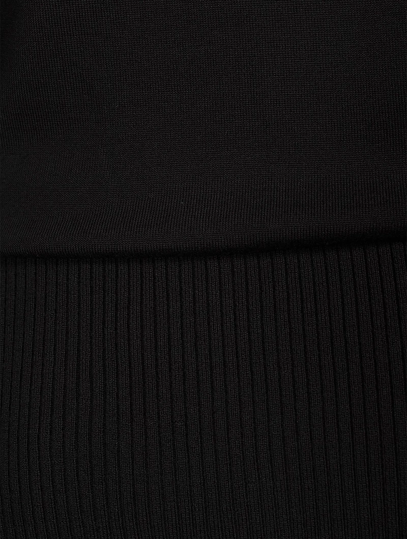 Sleeveless Knit Midi Dress