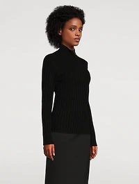 Diagonal Zip Turtleneck Sweater