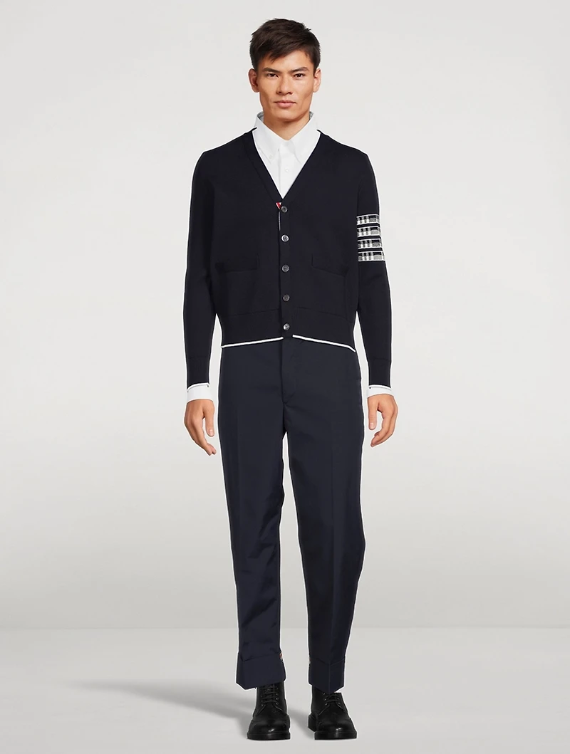 Four-Bar V-Neck Cardigan With Plane