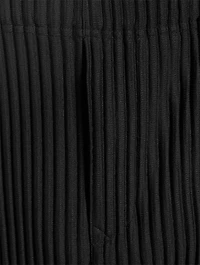 Basics Straight-Leg Pants